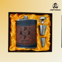 Thumbnail for Flachmann Leder PAPA Geschenkset mit Becher und Trichter